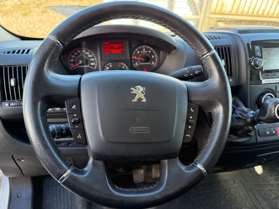 Peugeot Boxer 435 2,0 BlueHDi 163 L2H2 Premium
