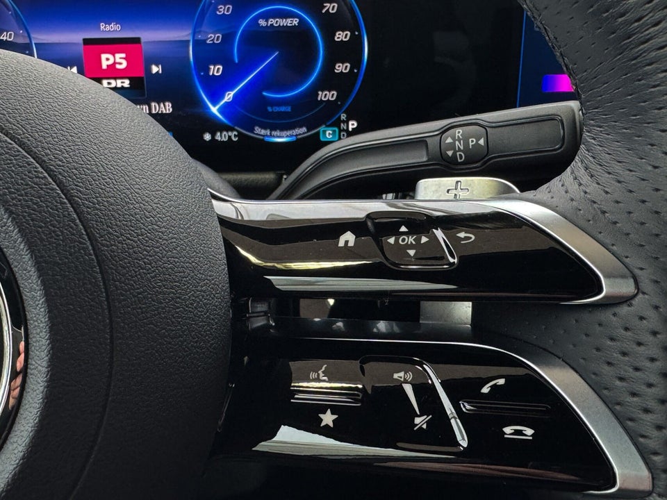 Mercedes EQA250+ AMG Line Advance Plus 5d