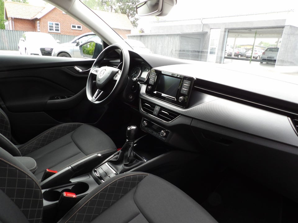 Skoda Scala 1,0 TSi 115 Ambition 5d