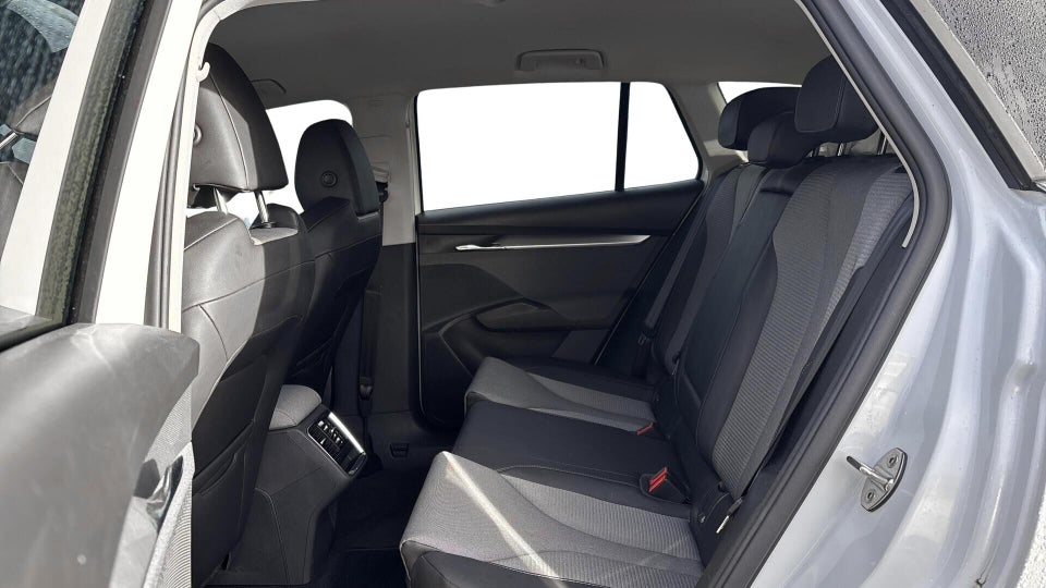 Skoda Enyaq 80 iV 5d