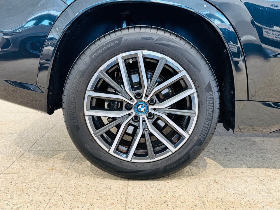 BMW iX1 eDrive20 M-Sport 5d