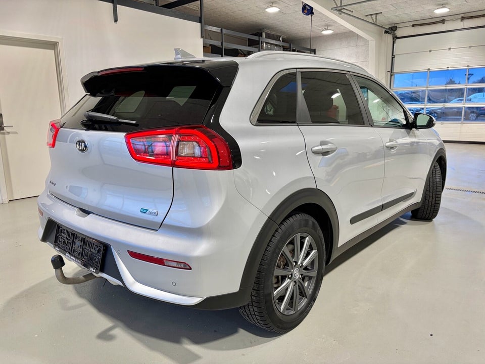 Kia Niro 1,6 HEV Comfort DCT 5d