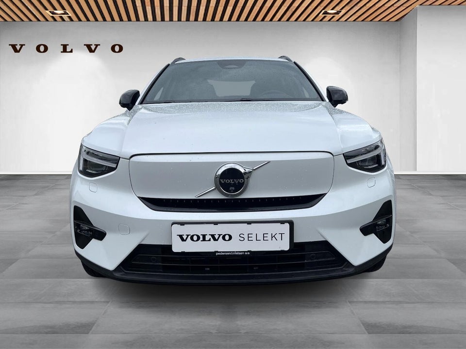 Volvo EX40 Extended Range Plus 5d