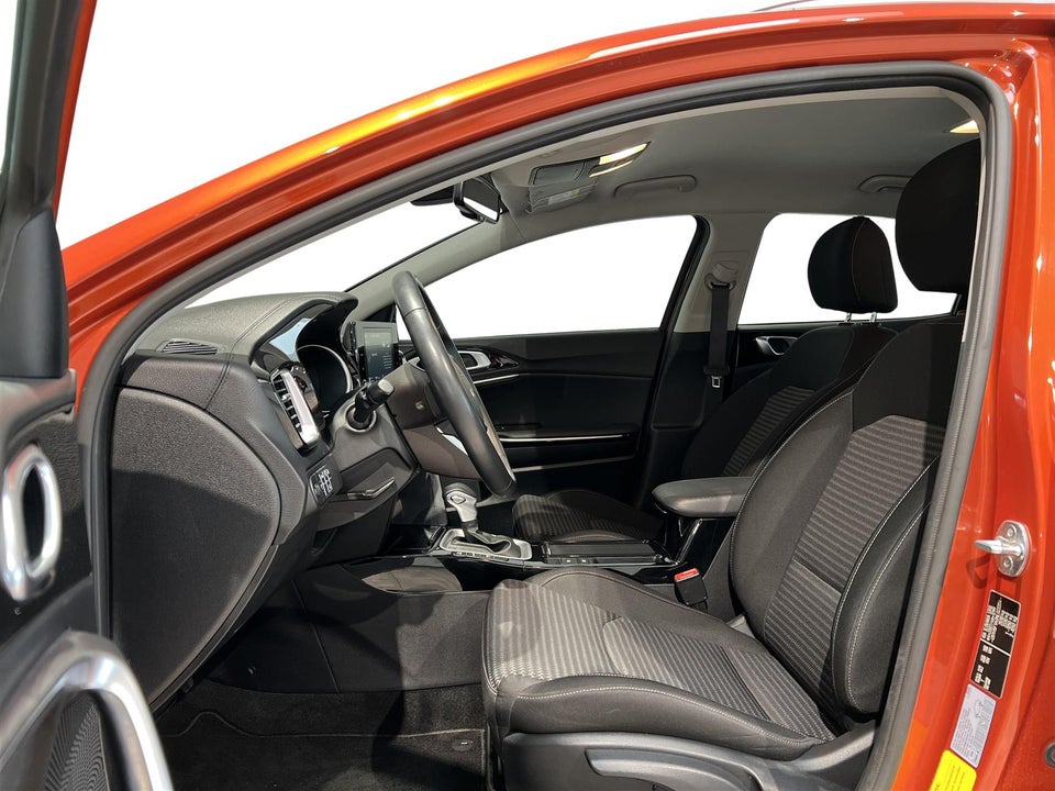 Kia XCeed 1,6 PHEV Prestige DCT 5d
