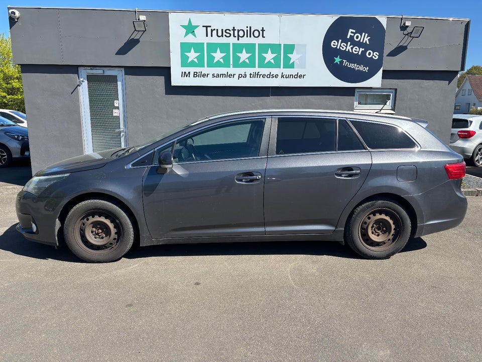 Toyota Avensis 2,0 D-4D T1 stc. 5d