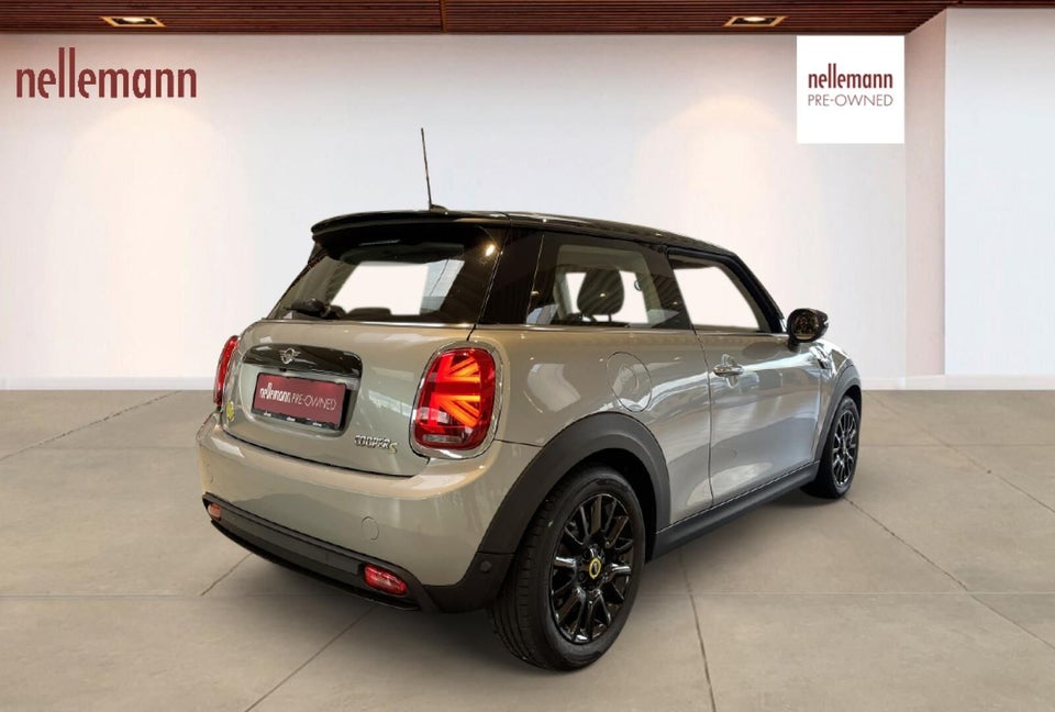 MINI Cooper SE Classic Trim 3d