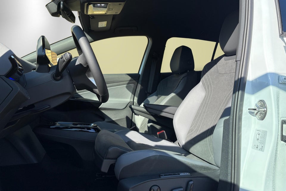 VW ID.4 77 Style+ 5d