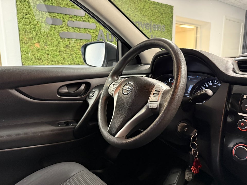Nissan Qashqai 1,2 Dig-T 115 Visia 5d