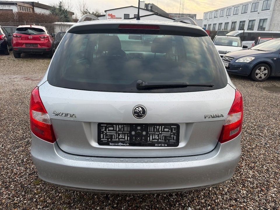 Skoda Fabia 1,2 TSi 105 Fresh Combi DSG 5d