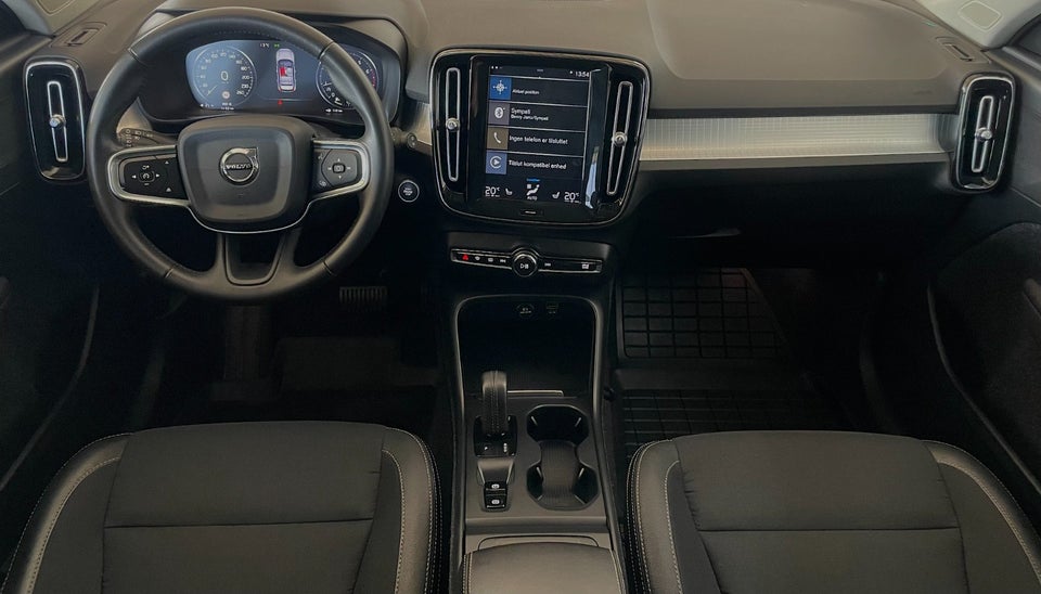 Volvo XC40 2,0 T4 190 Momentum aut. 5d