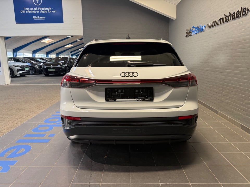 Audi Q4 e-tron 35 S-line 5d