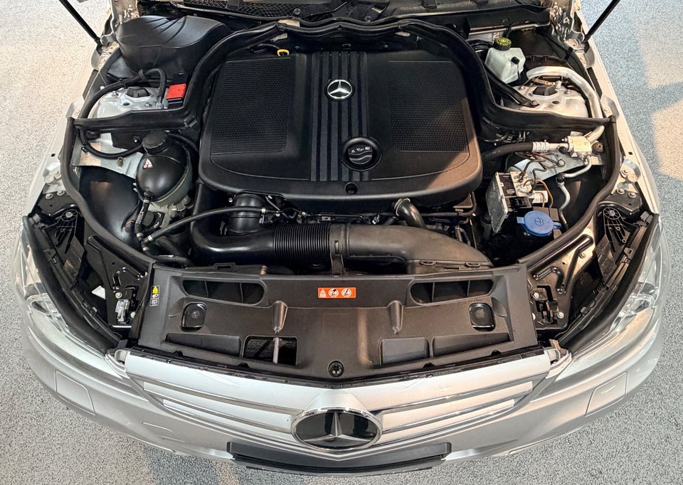 Mercedes C200 2,2 CDi Avantgarde stc. aut. BE 5d