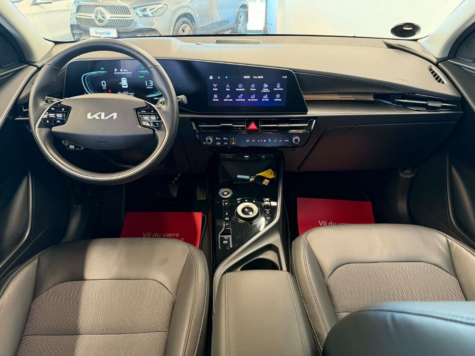 Kia Niro 1,6 PHEV Prestige DCT 5d