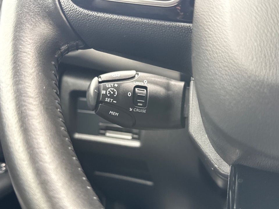 Citroën C5 Aircross 1,6 Hybrid Shine Sport EAT8 5d