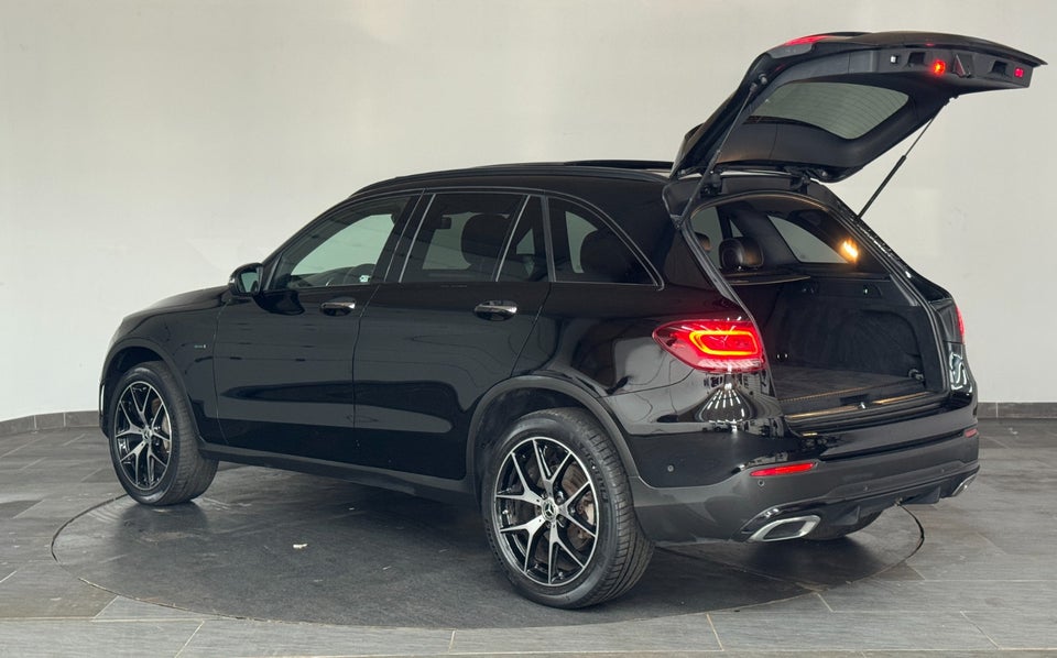 Mercedes GLC300 e 2,0 AMG Line aut. 4Matic 5d