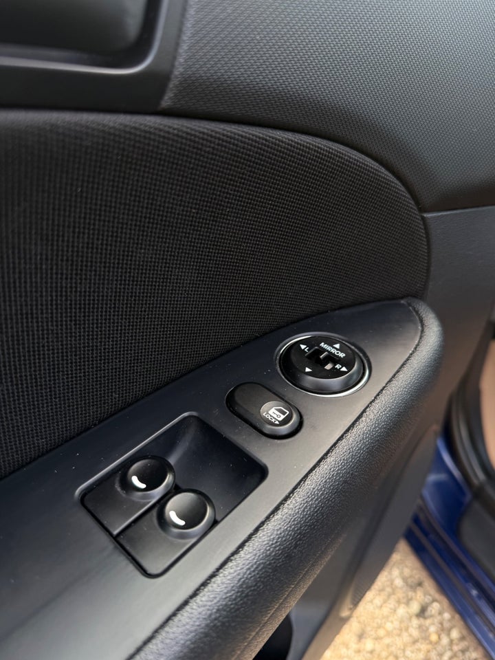 Hyundai i30 1,4 CVVT Classic Sun CW 5d