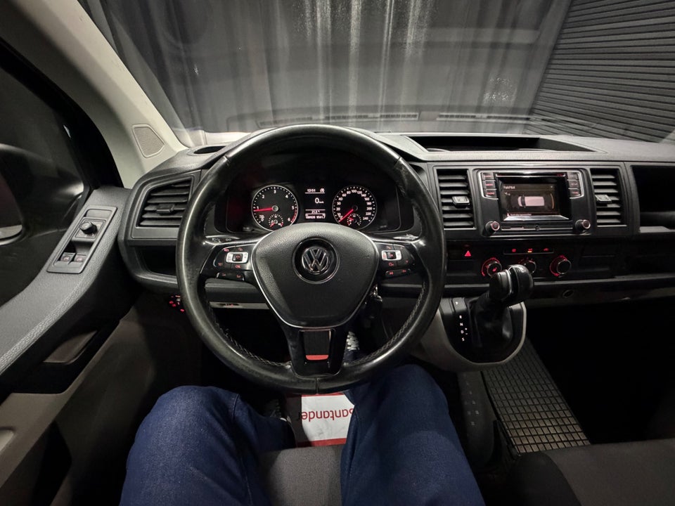 VW Transporter 2,0 TDi 150 Kassevogn DSG lang