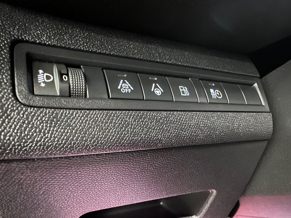 Peugeot 3008 1,6 Hybrid Allure EAT8 5d