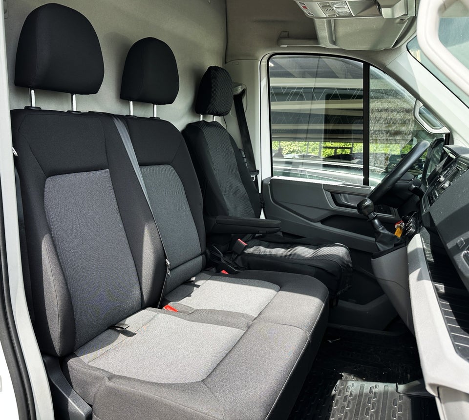 VW Crafter 35 2,0 TDi 177 Kassevogn L4H3