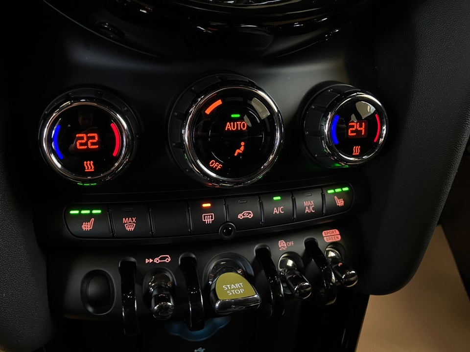 MINI Cooper SE Edition Premium Plus 3d