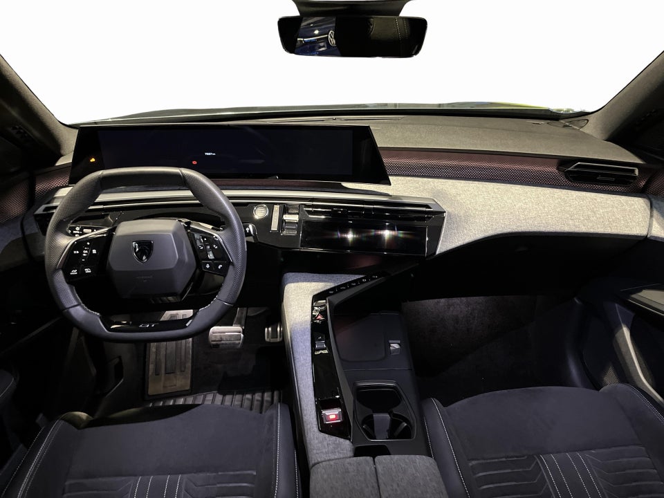 Peugeot e-5008 77 GT Pack 7prs 5d