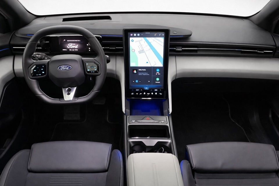 Ford Capri 79 Premium Extended Range AWD 5d