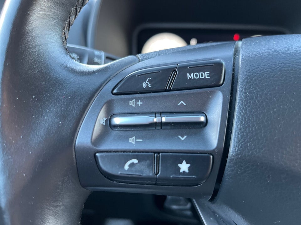 Hyundai Kona 39 EV Select 5d