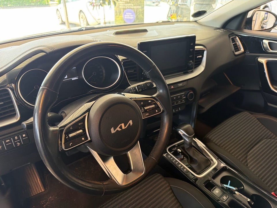 Kia Ceed 1,6 PHEV Prestige SW DCT 5d