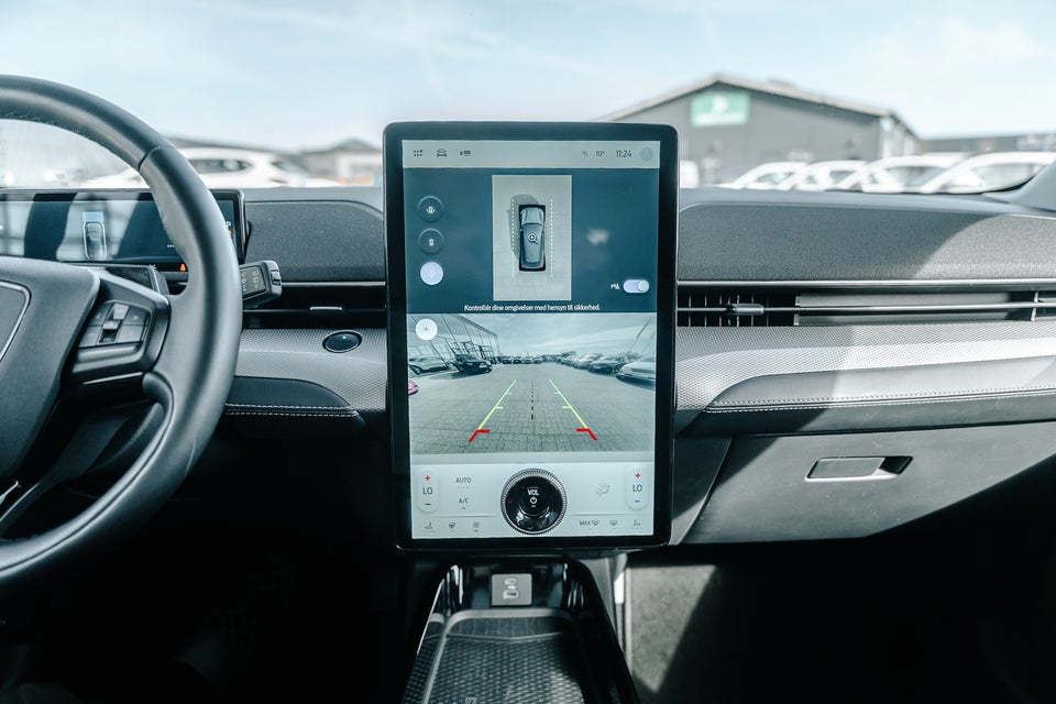 Ford Mustang Mach-E 70 Standard Range 5d