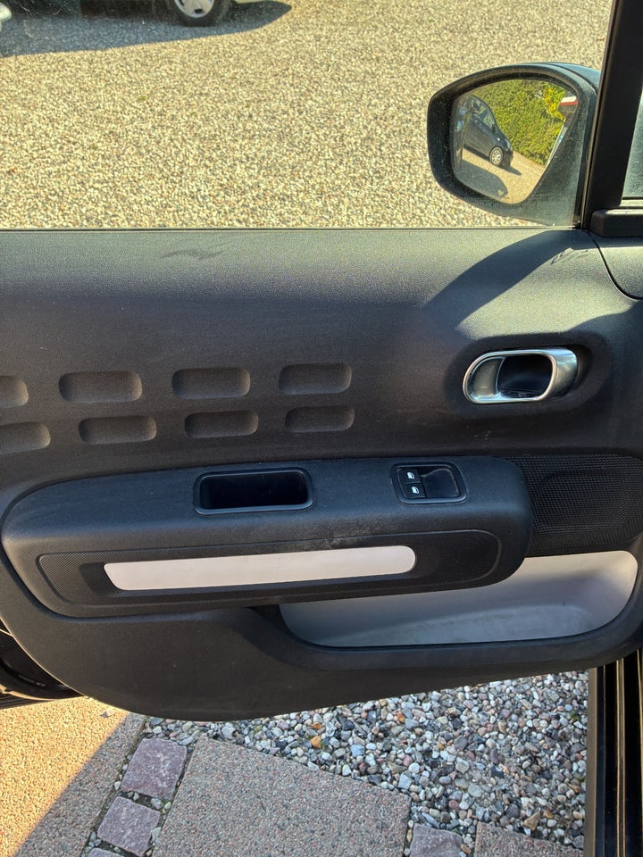 Citroën C3 1,2 PureTech 83 Feel 5d