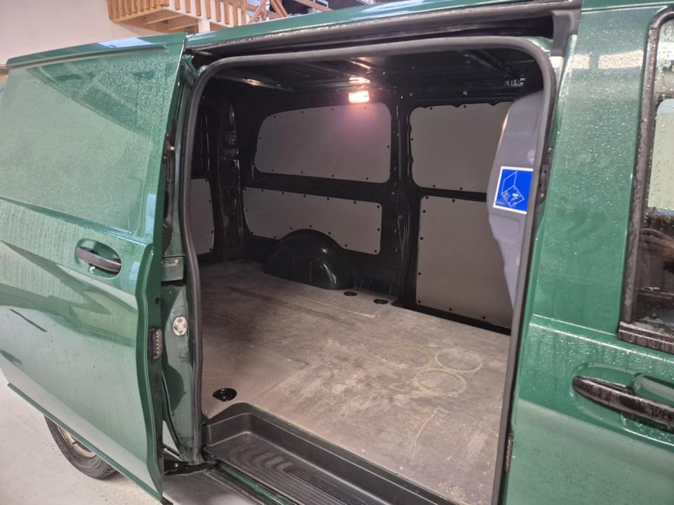 Mercedes Vito 114 2,0 CDi Complete aut. XL RWD