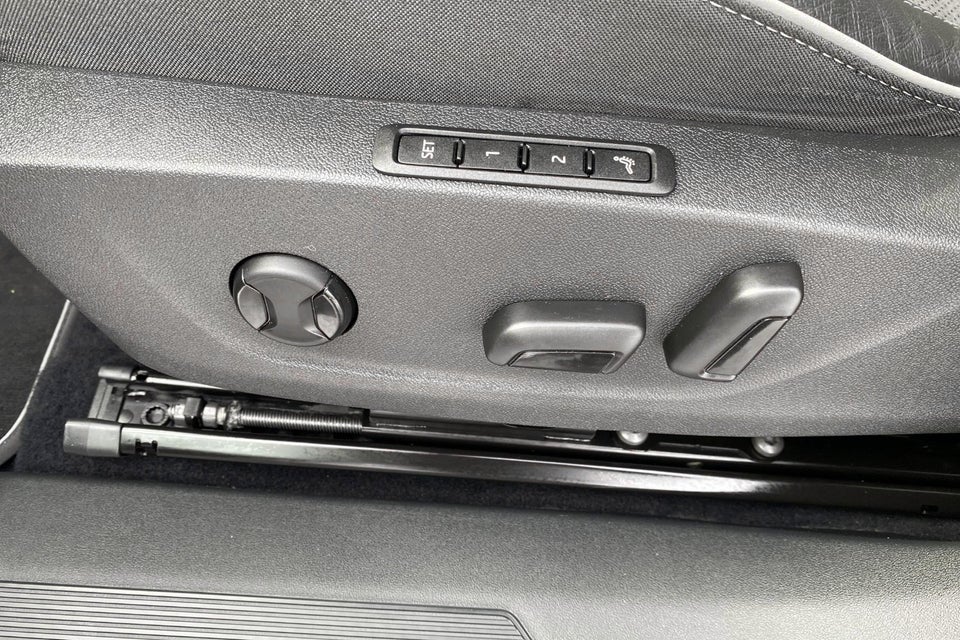 Skoda Enyaq 80 iV Sportline 5d