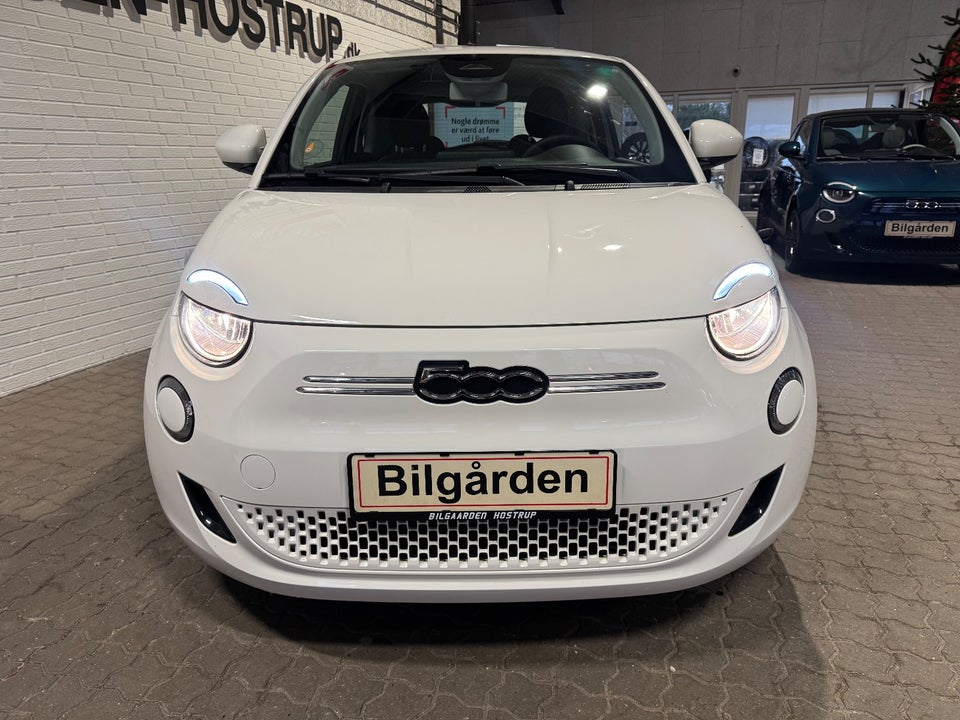Fiat 500e 42 Icon 3d