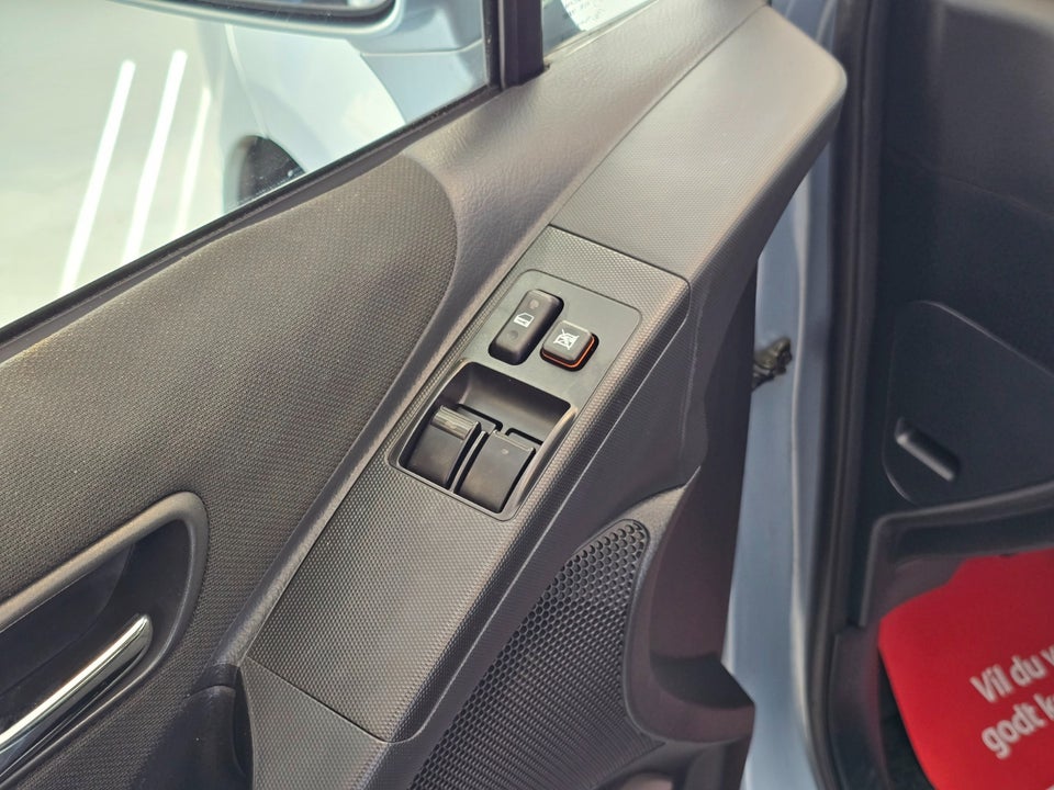 Toyota Corolla Verso 1,6 Terra 7prs 5d