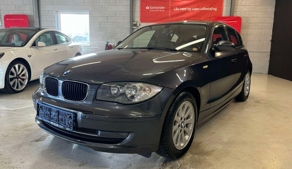 BMW 118i 2,0 Advantage aut. 5d