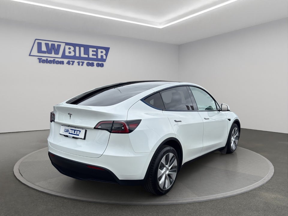 Tesla Model Y RWD 5d