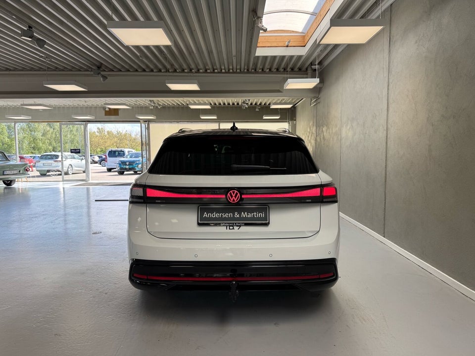 VW ID.7 86 Pro S Tourer 5d
