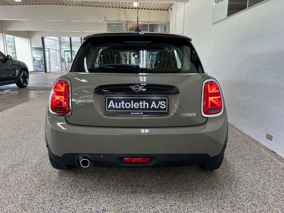 MINI Cooper 1,5 Essential aut. 3d