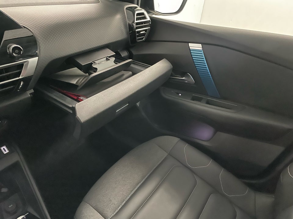 Citroën ë-C4 50 Shine 5d