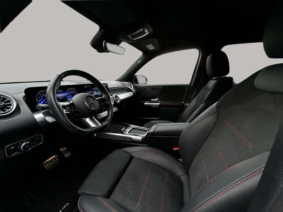 Mercedes EQB300 AMG Line 4Matic 5d