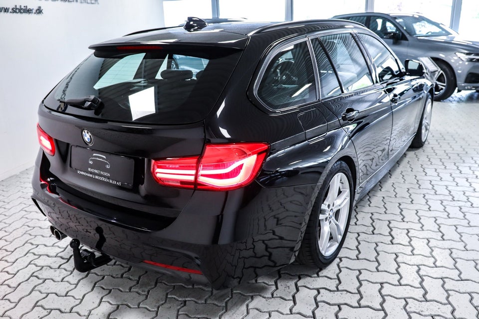 BMW 320d 2,0 Touring M-Sport aut. 5d