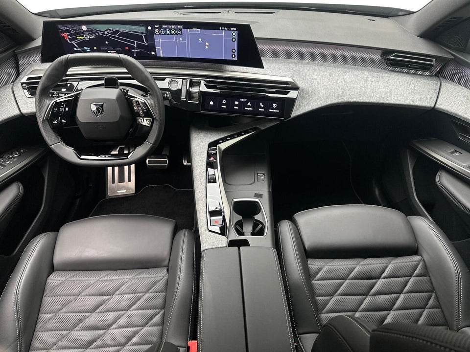 Peugeot e-5008 77 GT Pack AWD 5d
