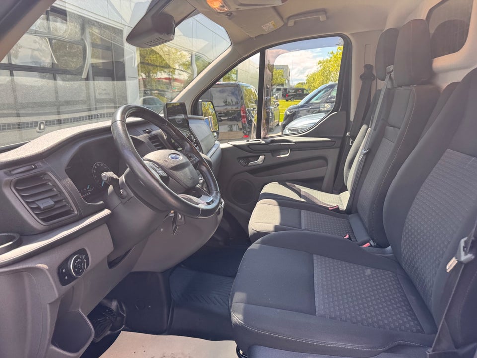 Ford Transit Custom 340 L2 2,0 TDCi 130 Trend aut.