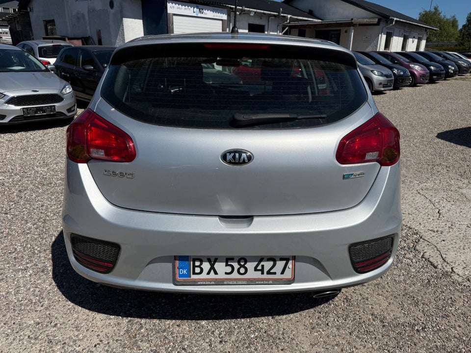 Kia Ceed 1,0 T-GDi Style 5d
