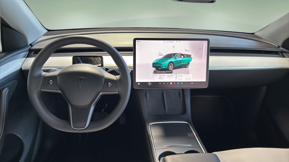 Tesla Model Y Long Range AWD 5d