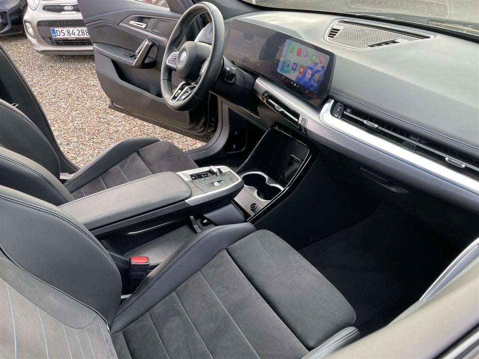 BMW iX1 eDrive20 M-Sport 5d