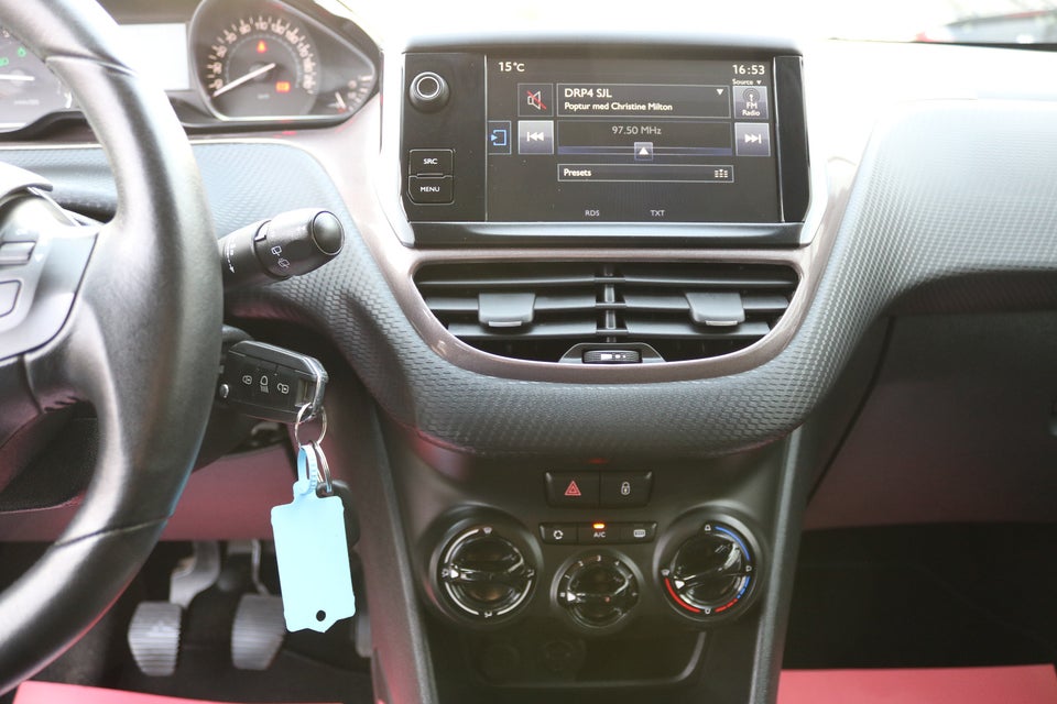 Peugeot 2008 1,2 VTi 82 Motion+ 5d