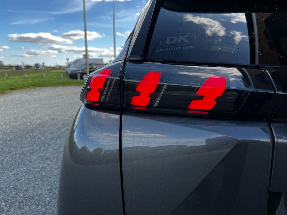 Peugeot 2008 1,5 BlueHDi 100 Edition:210+ 5d