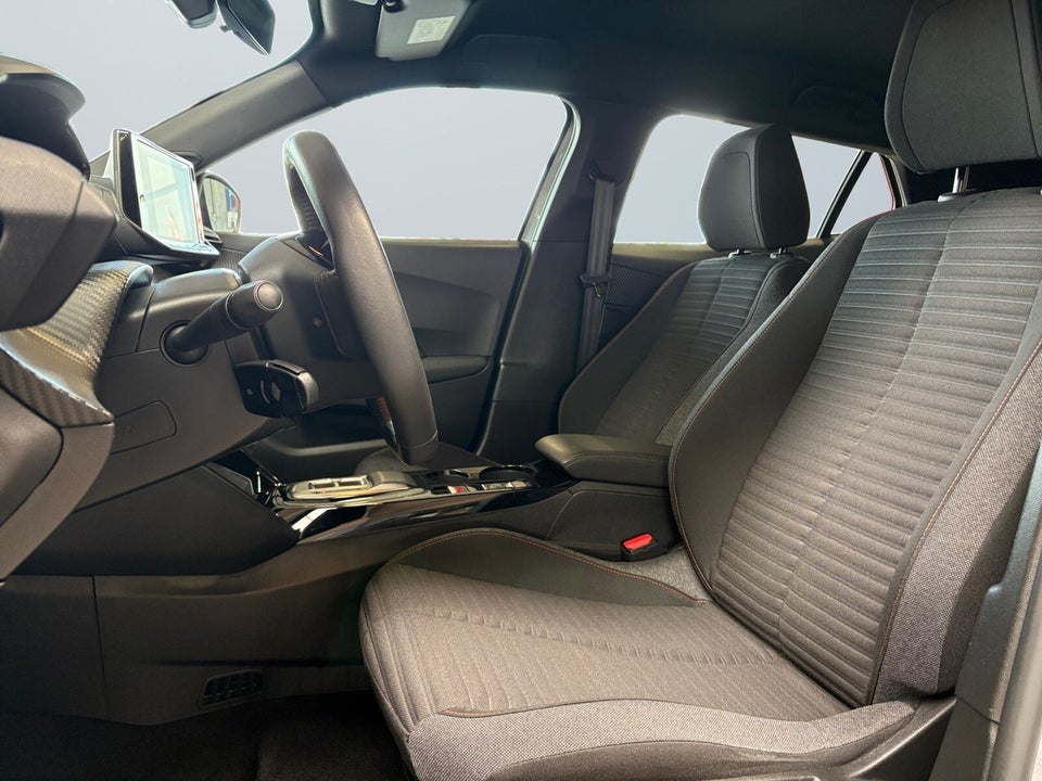 Peugeot e-2008 50 Active Pack 5d