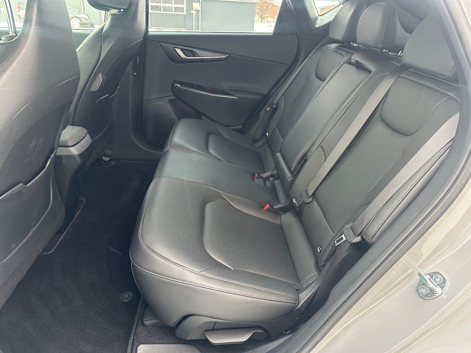 Kia EV6 84 Long Range Upgrade 5d